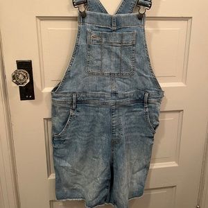 Gap Overall Shorts